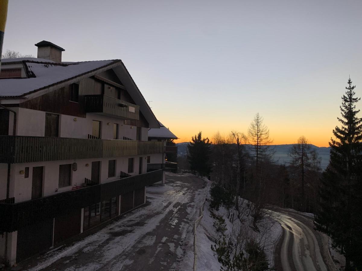 Appartamento Tipico Vista Dolomiti 奈维加勒 外观 照片